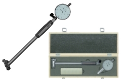 Bore gauges with exchangeable measuring pins, measuring faces carbide, with analogue dial gauge. Measuring ranges from 6 mm to 250 mm, depending on the type.
