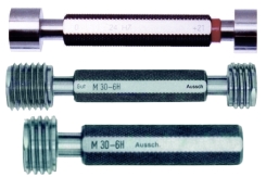 Limit plug gauges made of hardened tool steel, tungsten carbide or ceramic. Cylindrical full form with GO and NO-GO side. Limit plug gauges with tolerance H7 or other ISO-tolerances A-ZC quality 6-13. Limit plug gauges with aluminium handle made of steel, ceramic or tungsten carbide