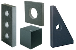 Master squares 90° made of black natural stone granite in various finishes. Master squares in triangular shape, rectangular shape, column design or cubic design. Angle accuracy according to DIN 875 and flatness according to DIN 876 optionally in precision class / quality 00 or 000.